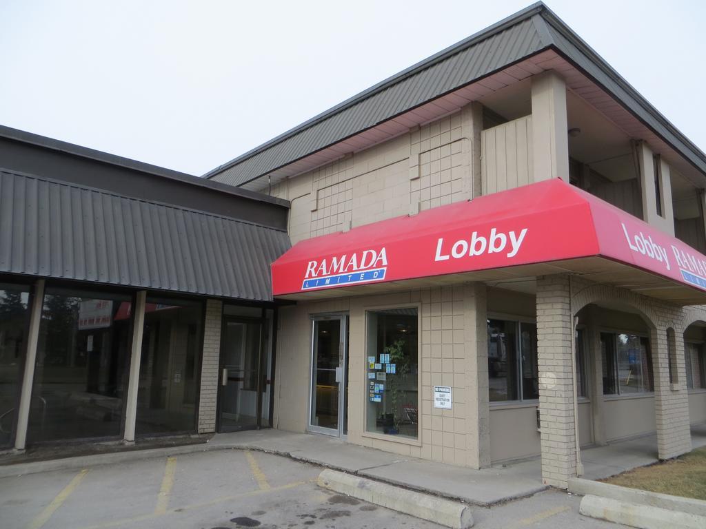 Ramada Limited Calgary YYC Exterior foto