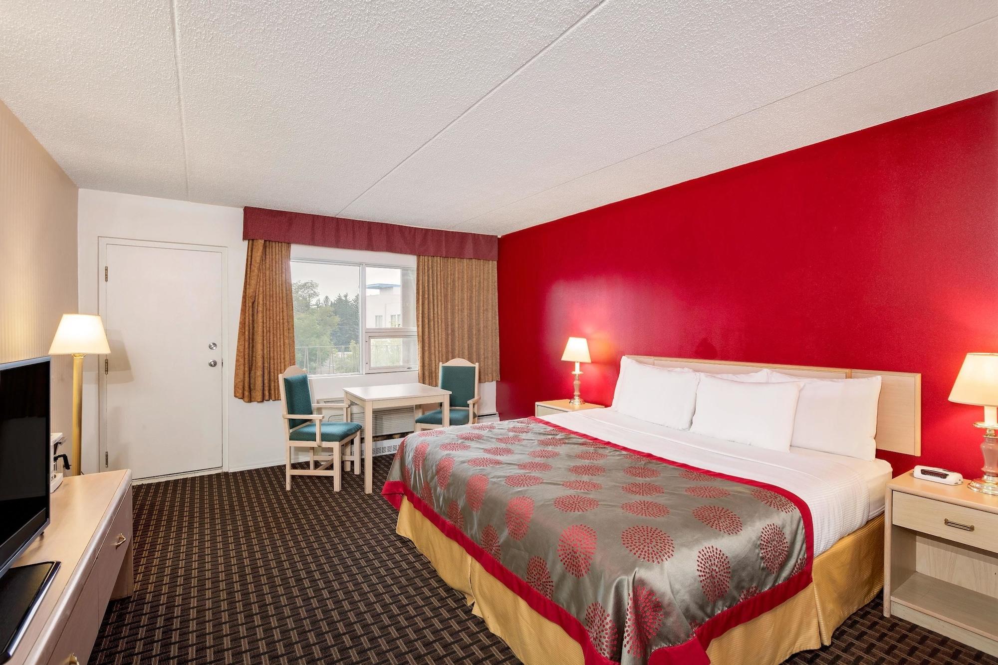 Ramada Limited Calgary YYC Exterior foto